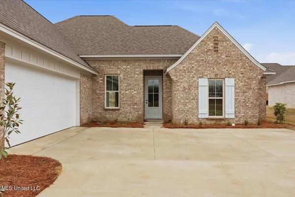 $319,999 | 451 Baleigh Way, Canton, MS 39046