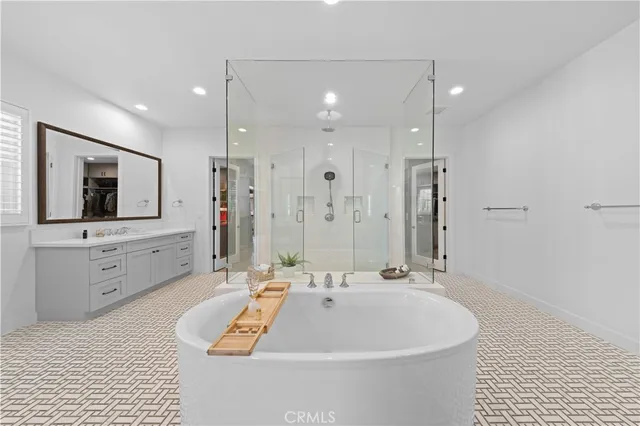 $4,500,000 | 67 Kite, Irvine, CA 92618