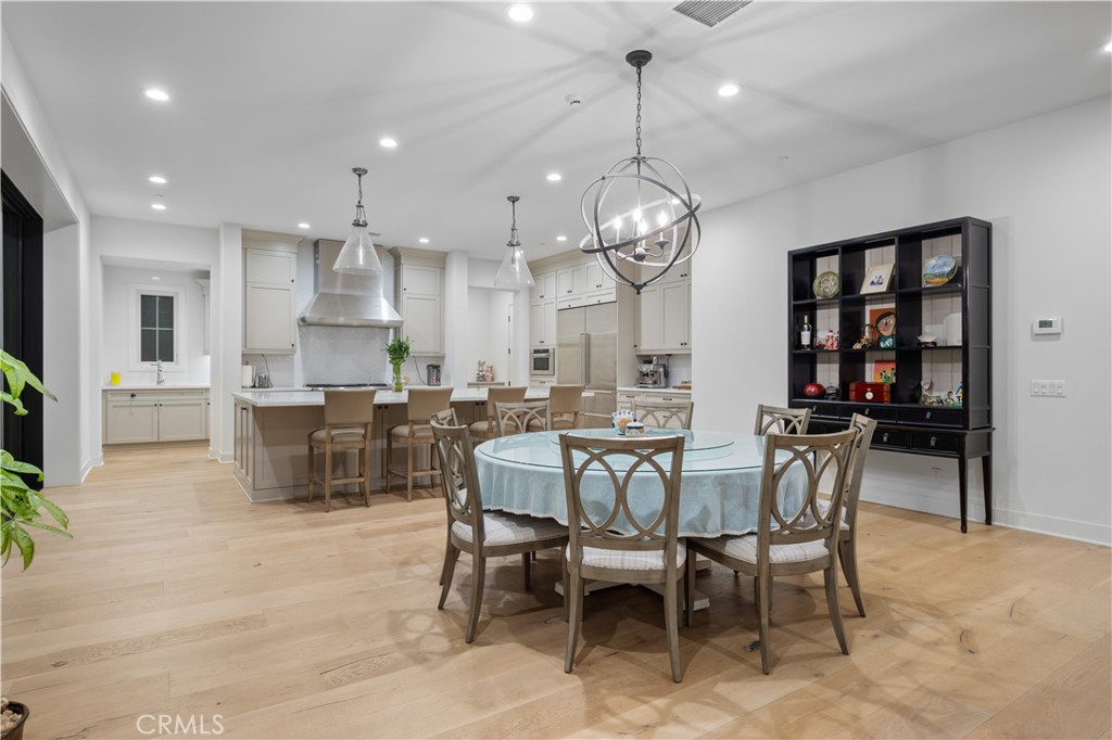 67 Kite Irvine, CA 92618 - Photo 6 of 46