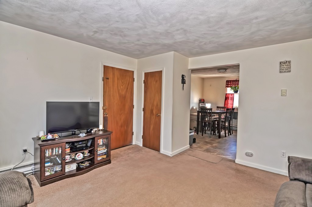 54 Burnap Road, Unit 4 Holliston, MA 01746 - Photo 4 of 20 Gallery Image 4