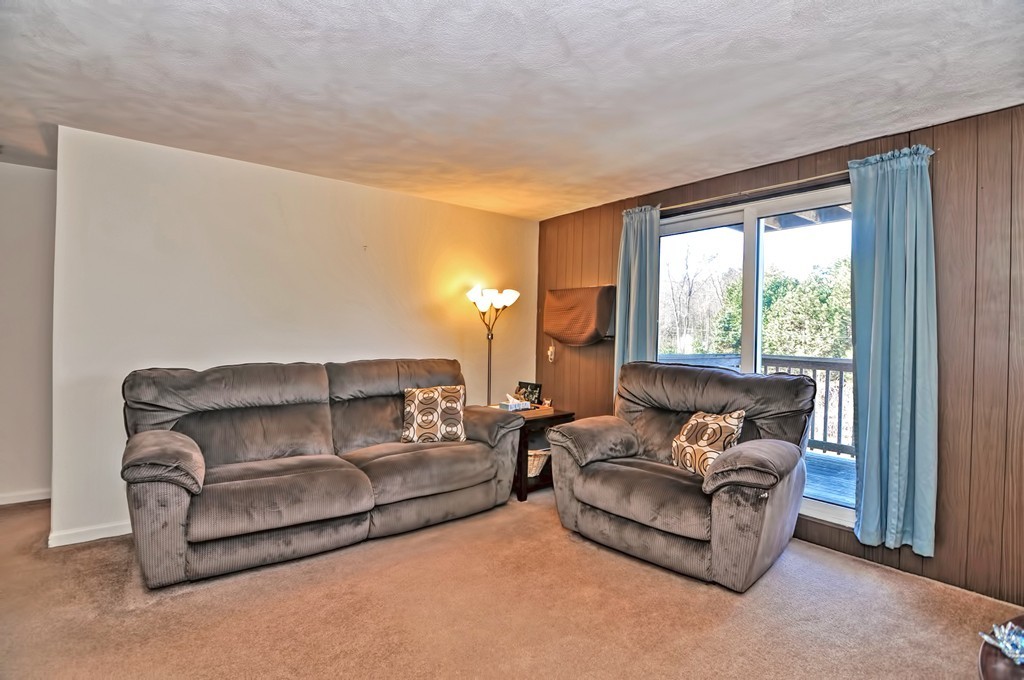 54 Burnap Road, Unit 4 Holliston, MA 01746 - Photo 6 of 20 Gallery Image 6