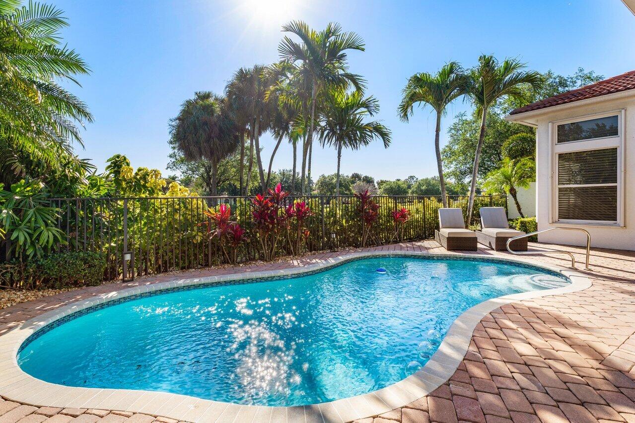 15992 Double Eagle Trail Delray Beach, FL 33446 - Photo 37 of 70 POOL