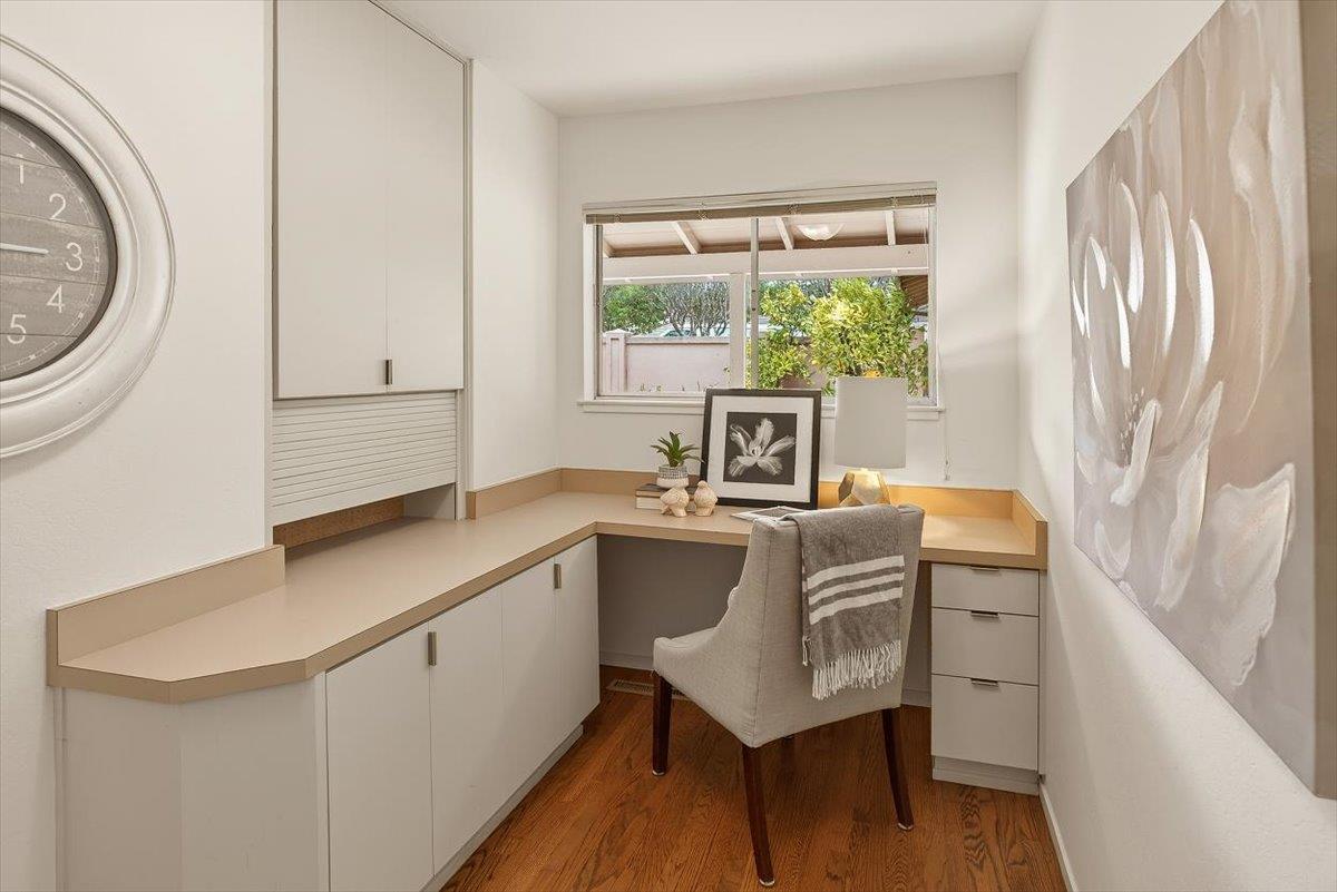 19401 San Marcos Road Saratoga, CA 95070 - Photo 21 of 59