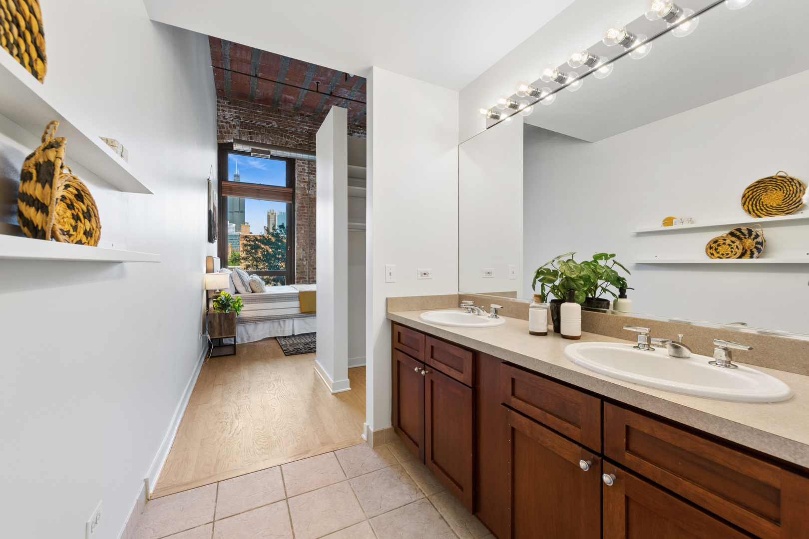 222 South Racine Avenue, Unit 205 Chicago, IL 60607 - Photo 18 of 22 Gallery Image 18