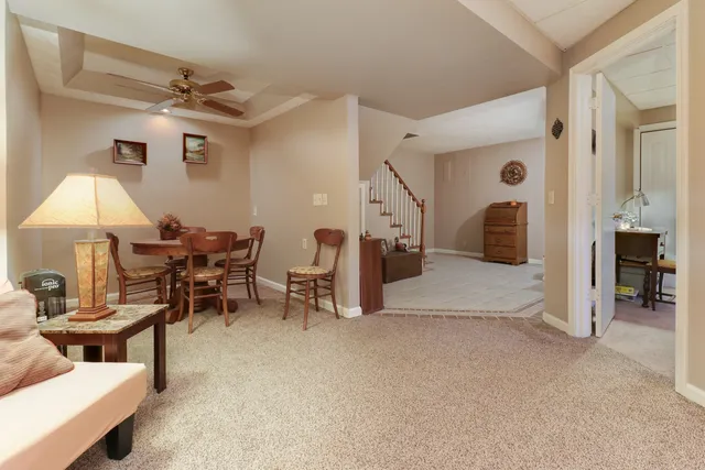 $283,500 | 3 Kenfield Circle, Bloomington, IL 61704