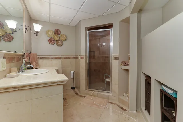 $283,500 | 3 Kenfield Circle, Bloomington, IL 61704