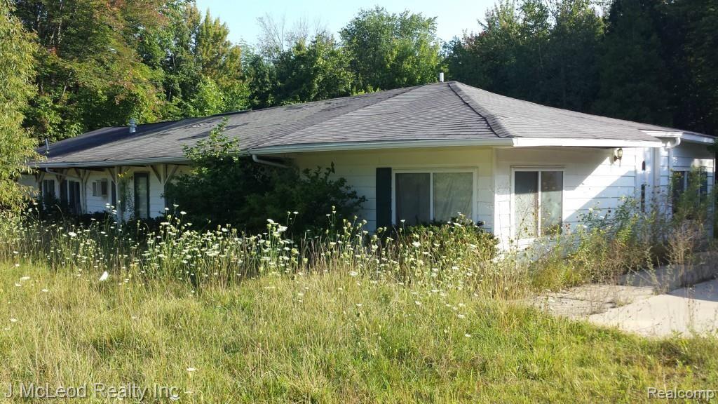9551 Barkley Road Millington, MI 48746 - Photo 1 of 10 2014-08-26 09.23