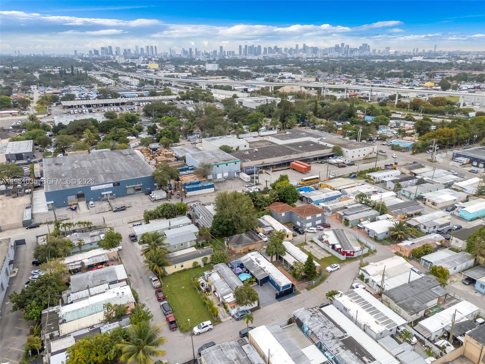 4111 Northwest 37th Avenue Miami, FL 33142 - Photo 27 of 35