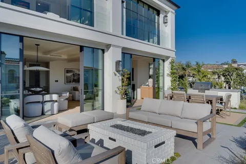 $35,000 | 2820 Bayview Drive, Corona del Mar, CA 92625