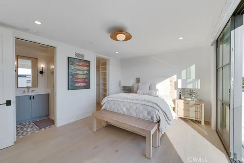 $35,000 | 2820 Bayview Drive, Corona del Mar, CA 92625