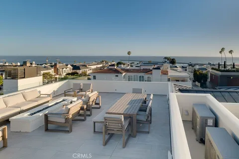 $35,000 | 2820 Bayview Drive, Corona del Mar, CA 92625