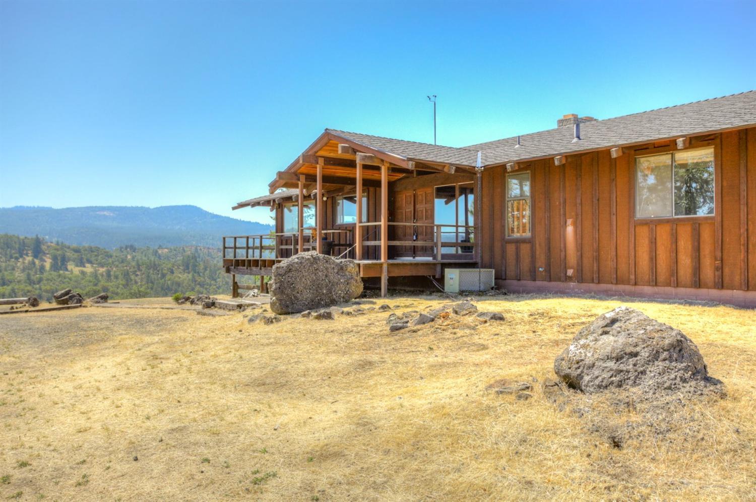 6099 Hillcrest Road Medford, OR 97504 - Photo 4 of 35 Additional Photo