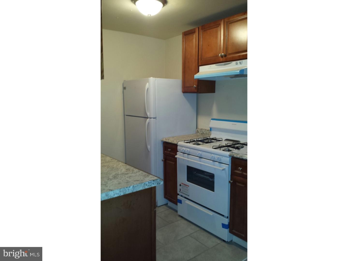 3133 Morning Glory Road Philadelphia, PA 19154 - Photo 3 of 7