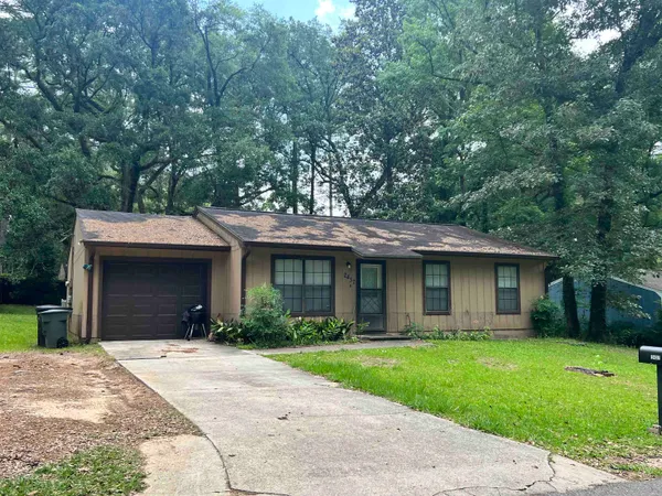 $1,550 | 2437 Jolene Lane, Tallahassee, FL 32303