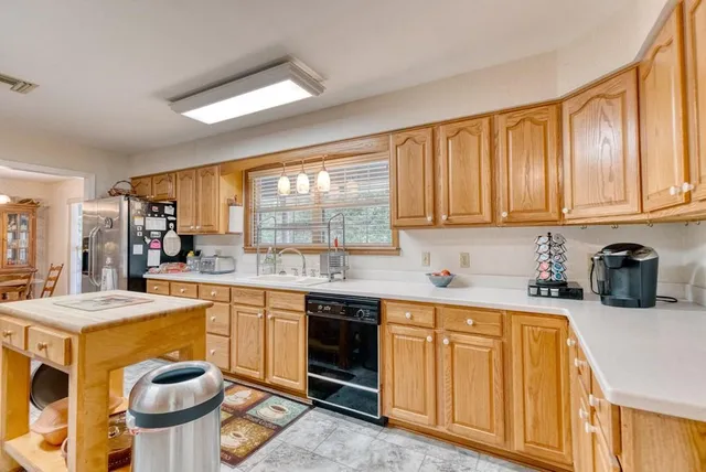 $595,000 | 57 Thompson Lane, Carriere, MS 39426