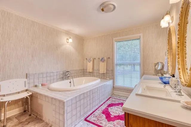 $595,000 | 57 Thompson Lane, Carriere, MS 39426