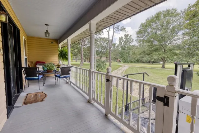 $595,000 | 57 Thompson Lane, Carriere, MS 39426