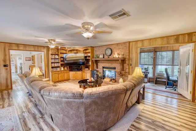 $595,000 | 57 Thompson Lane, Carriere, MS 39426