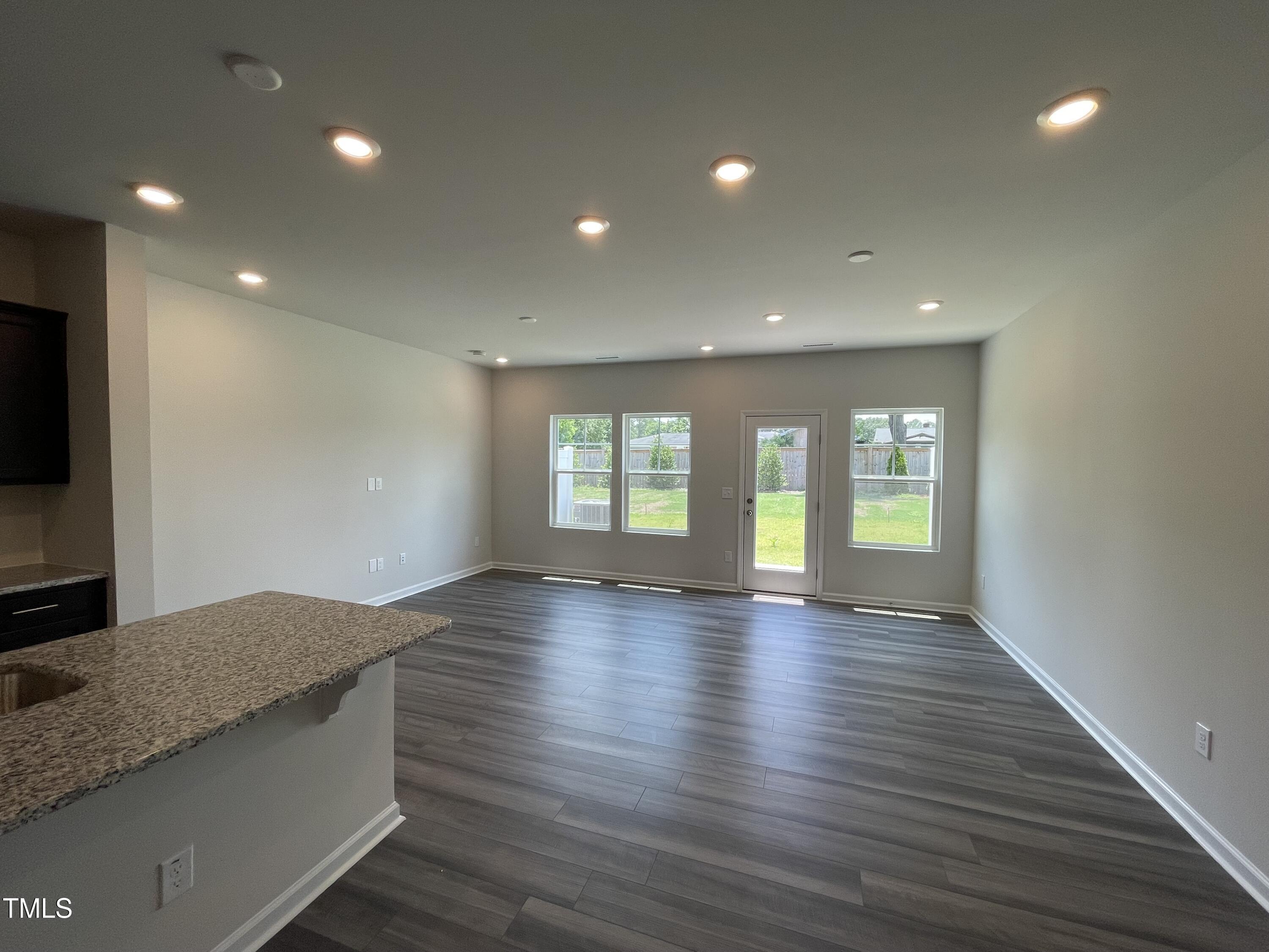 244 Paramount Drive Smithfield, NC 27577 - Photo 6 of 43 a view of room and window