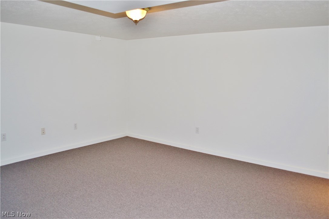 5158 Bridgewater Road Cleveland, OH 44124 - Photo 10 of 13 Gallery Image 10