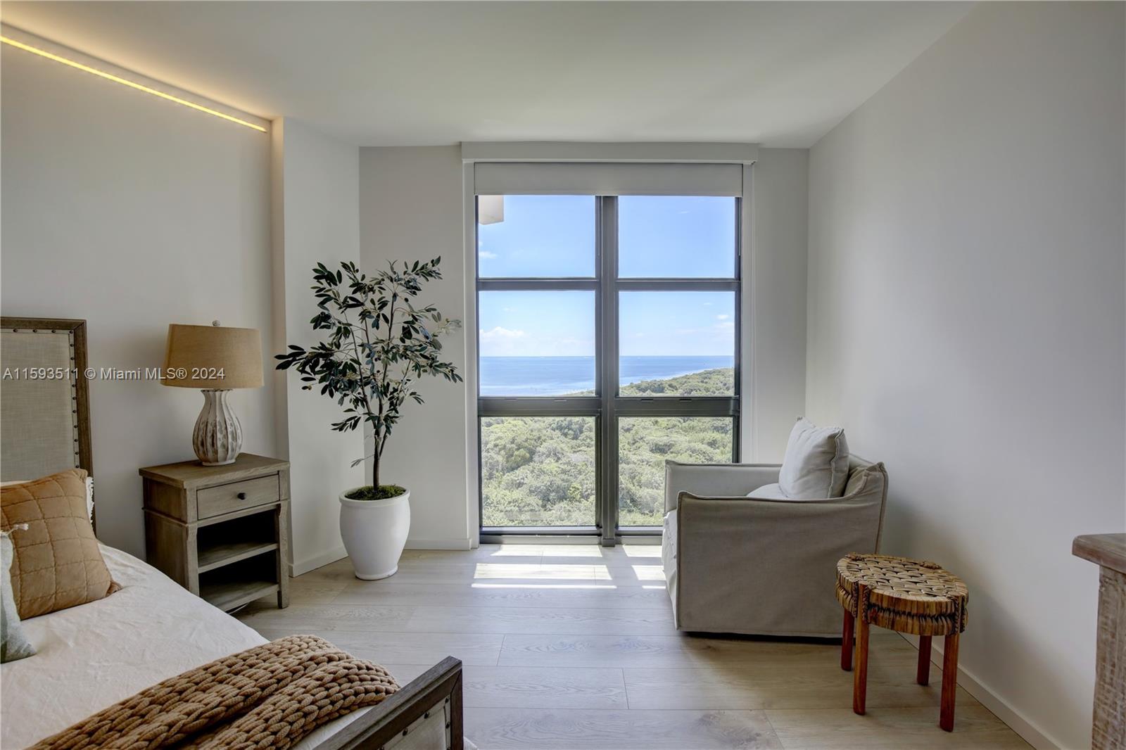 1121 Crandon Boulevard, Unit D1201 Key Biscayne, FL 33149 - Photo 24 of 48