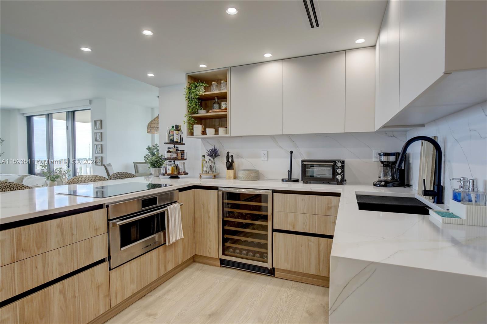 1121 Crandon Boulevard, Unit D1201 Key Biscayne, FL 33149 - Photo 4 of 48