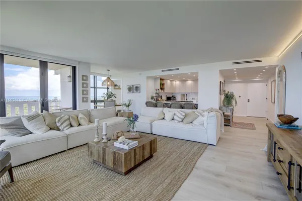 $12,500 | 1121 Crandon Boulevard, Unit D1201, Key Biscayne, FL 33149