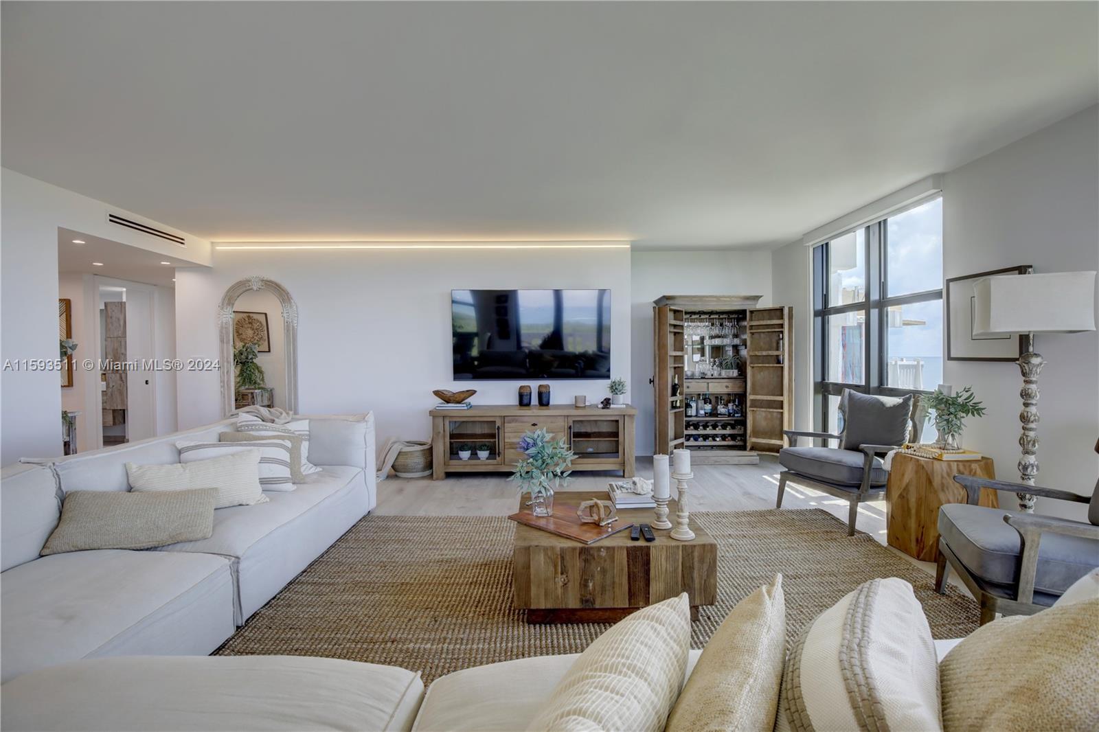 1121 Crandon Boulevard, Unit D1201 Key Biscayne, FL 33149 - Photo 9 of 48