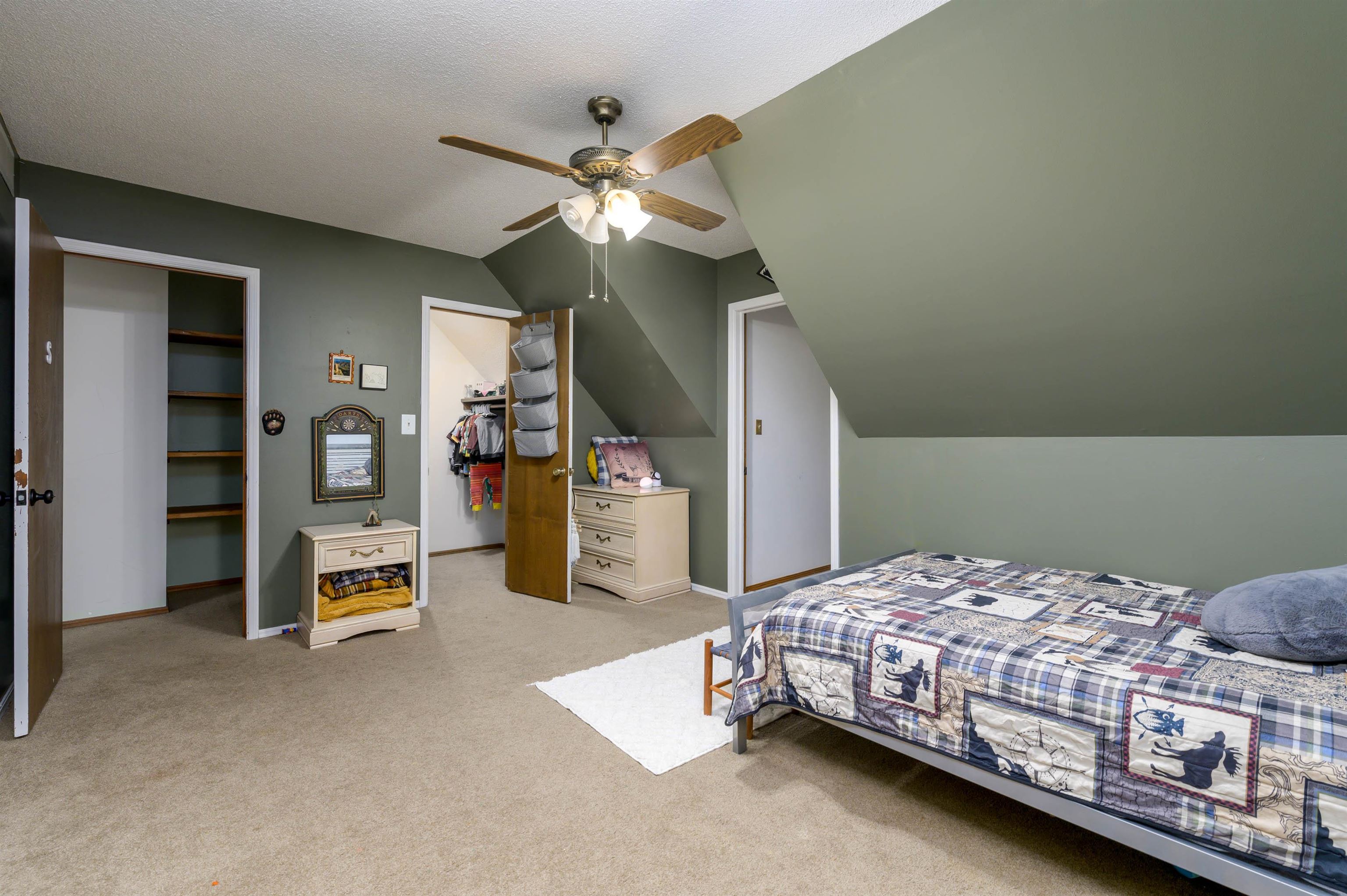 1418 Brendonwood Road Derby, KS 67037 - Photo 16 of 36