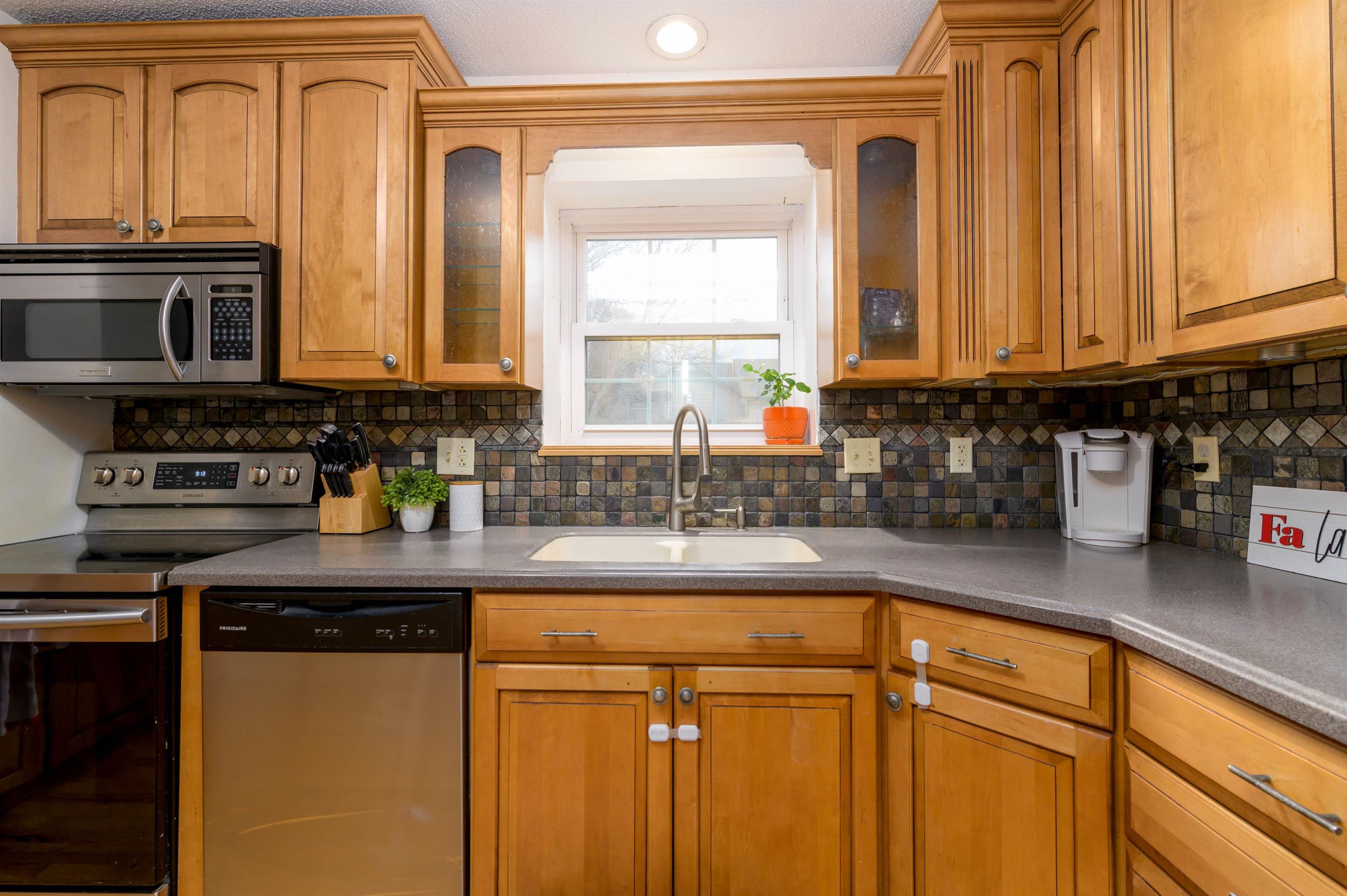 1418 Brendonwood Road Derby, KS 67037 - Photo 26 of 36