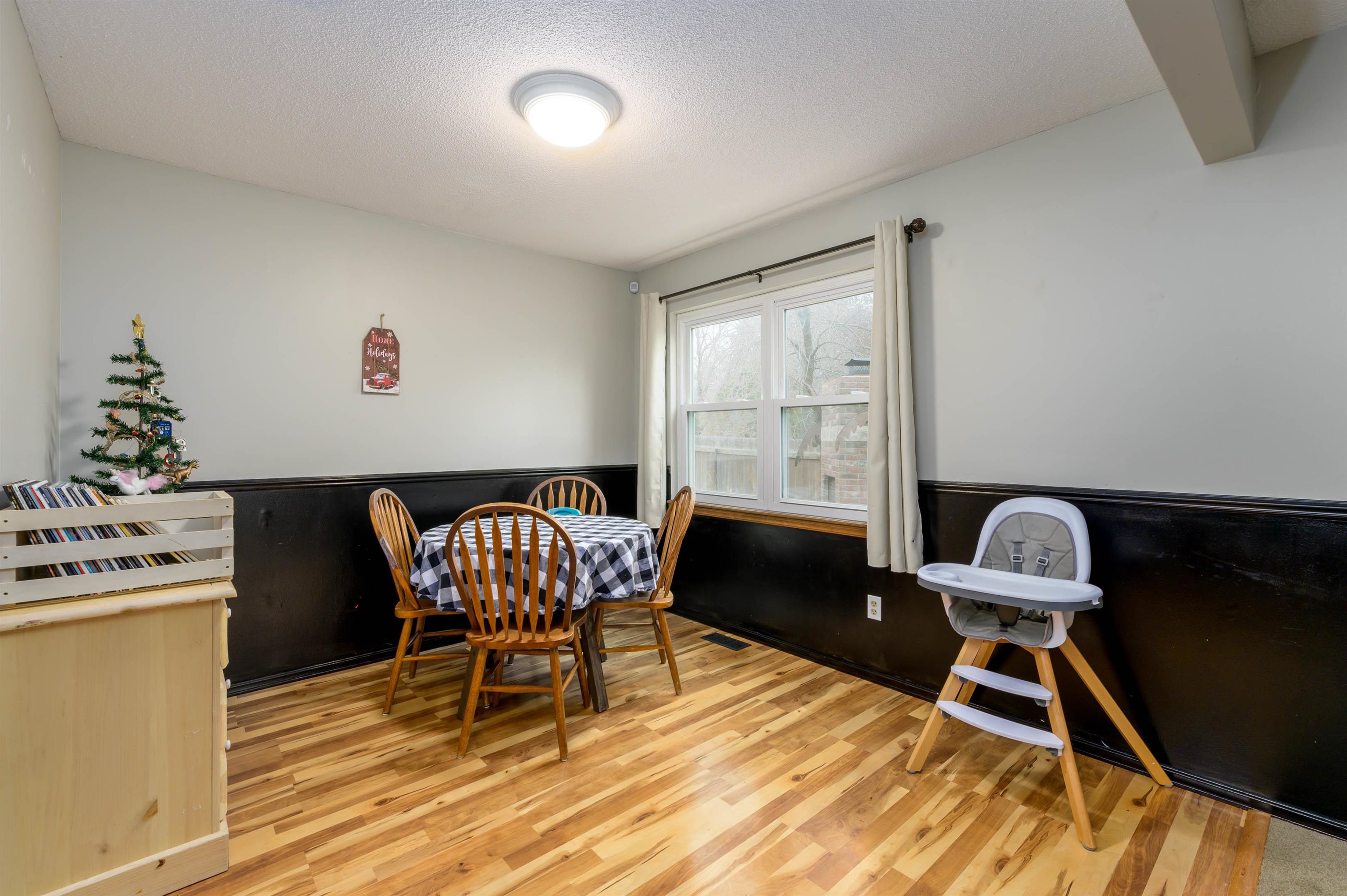 1418 Brendonwood Road Derby, KS 67037 - Photo 30 of 36