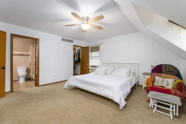 $255,000 | 1418 Brendonwood Road, Derby, KS 67037