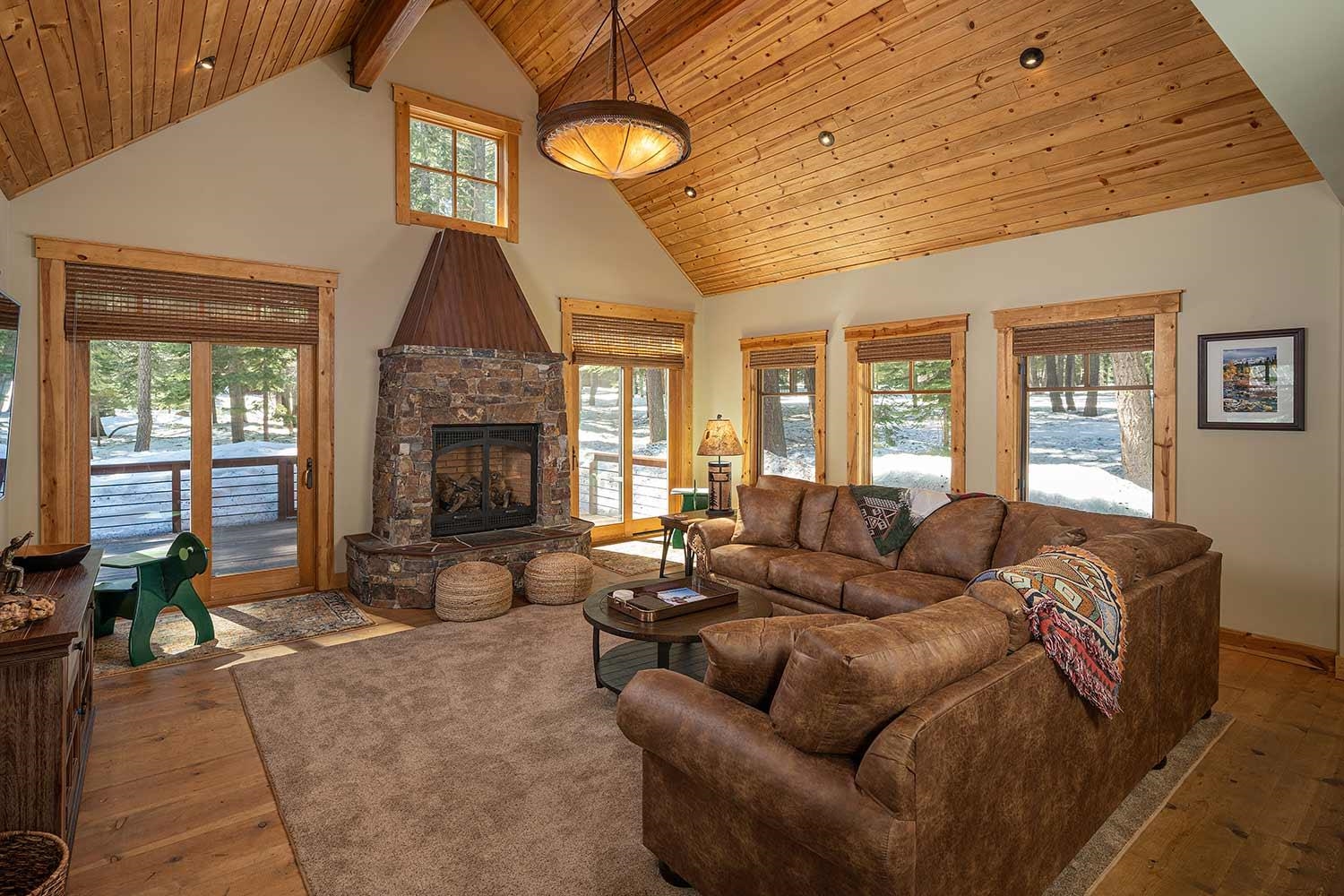 12326 Greenleaf Way Truckee, CA 96161 - Photo 3 of 21