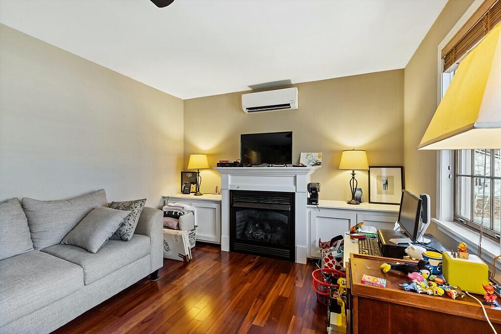 76 Wesley Road Unity, ME 04988 - Photo 12 of 42 Living room