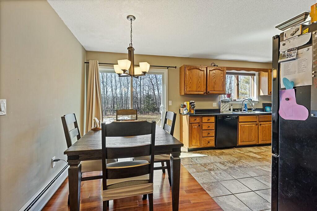 76 Wesley Road Unity, ME 04988 - Photo 7 of 42 Dining room