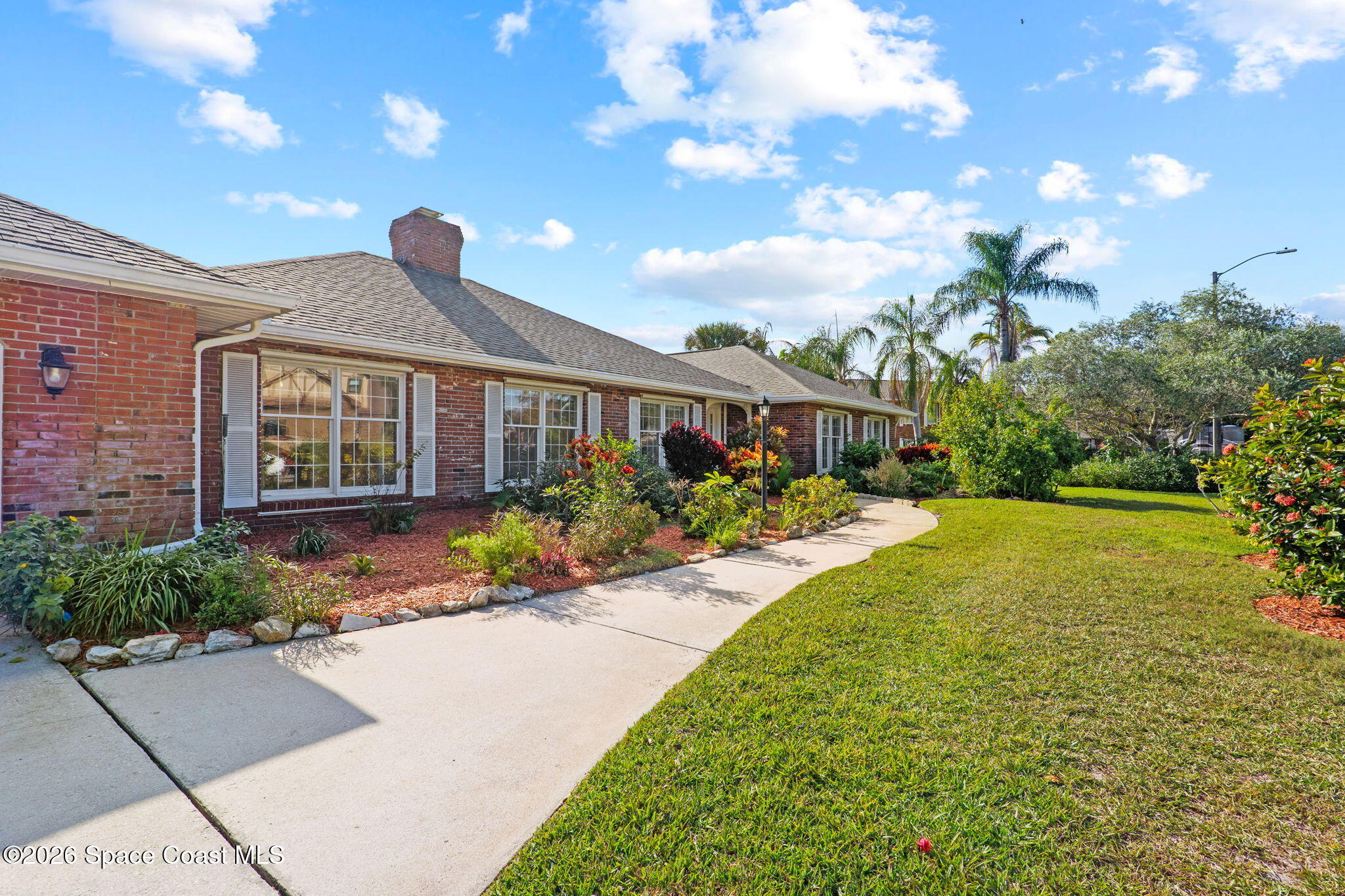 835 Sunswept Road Northeast Palm Bay, FL 32905 - Photo 2 of 46 9-web-or-mls-House-49