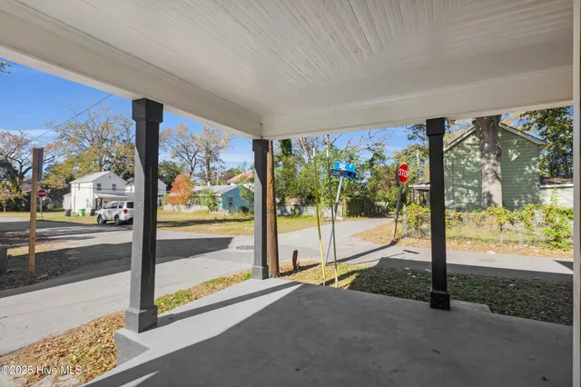 $1,900 | 522 Crawford Street, New Bern, NC 28560