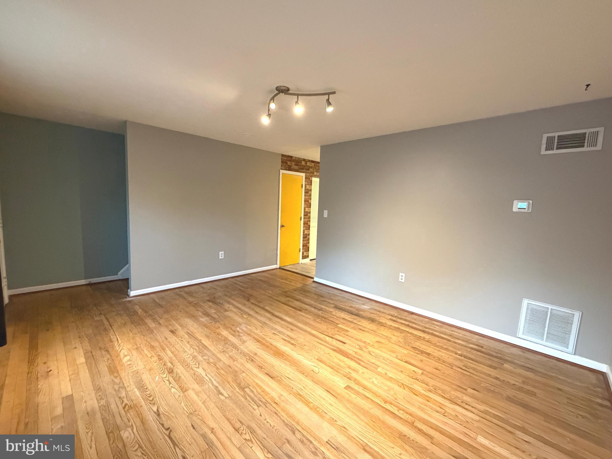 204 Brunswick Road Stephens City, VA 22655 - Photo 4 of 17