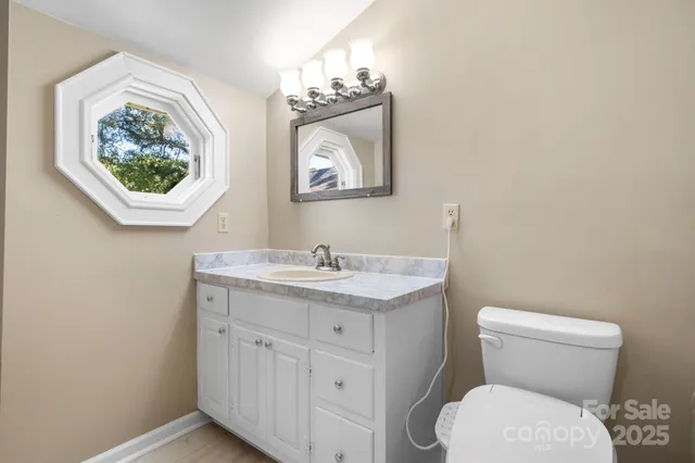 $399,000 | 101 1st Street Northwest, Catawba, NC 28609