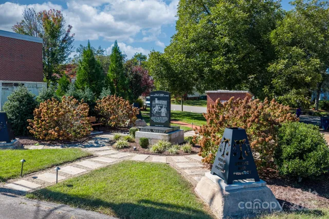 $399,000 | 101 1st Street Northwest, Catawba, NC 28609