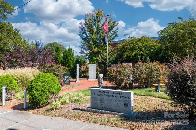 $399,000 | 101 1st Street Northwest, Catawba, NC 28609