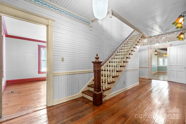 $399,000 | 101 1st Street Northwest, Catawba, NC 28609