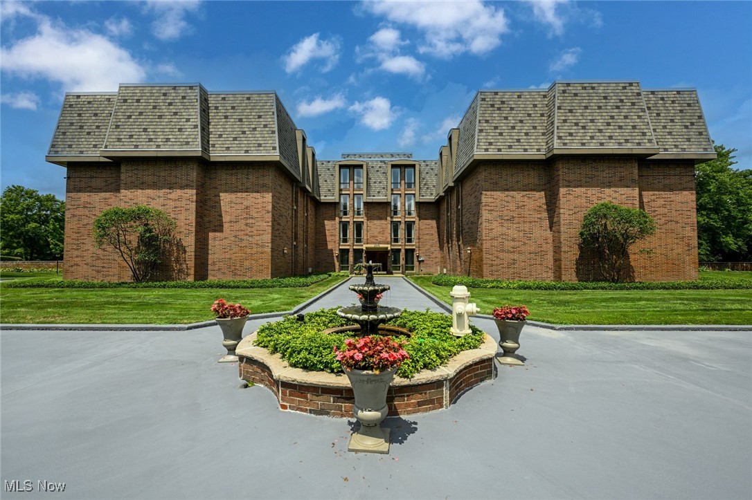 2375 Covington Road, Unit 316 Akron, OH 44313 - Photo 1 of 21 Gallery Image 1