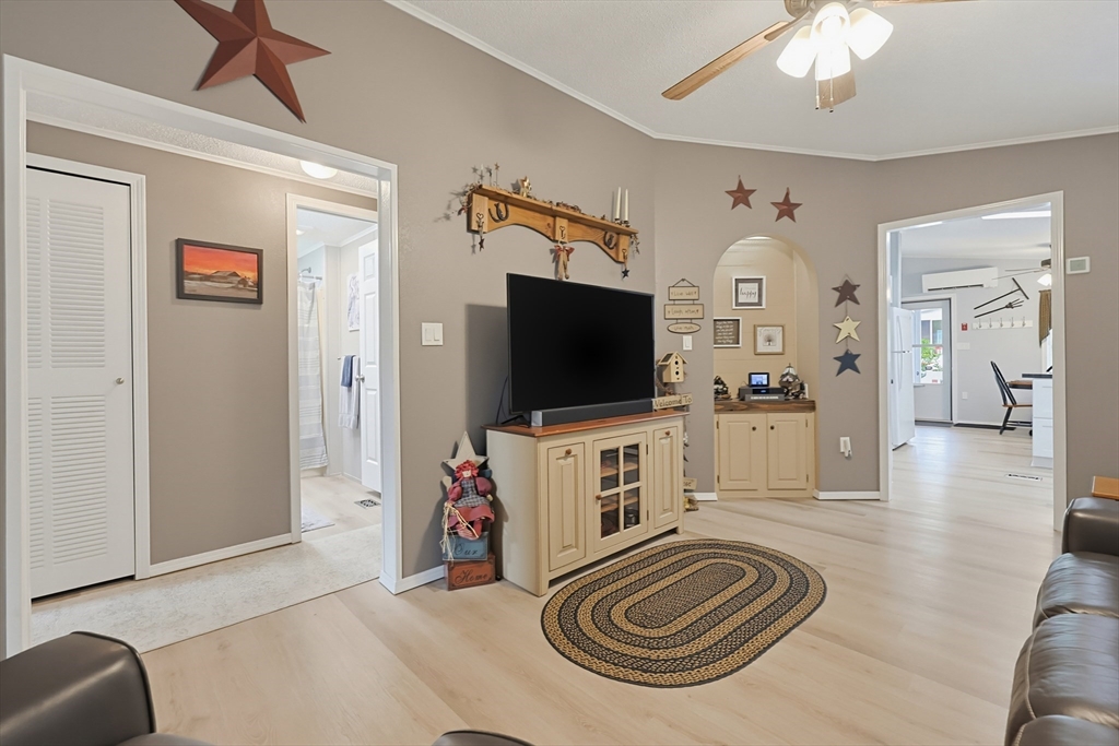 12 Fox Run Brookfield, MA 01506 - Photo 8 of 42