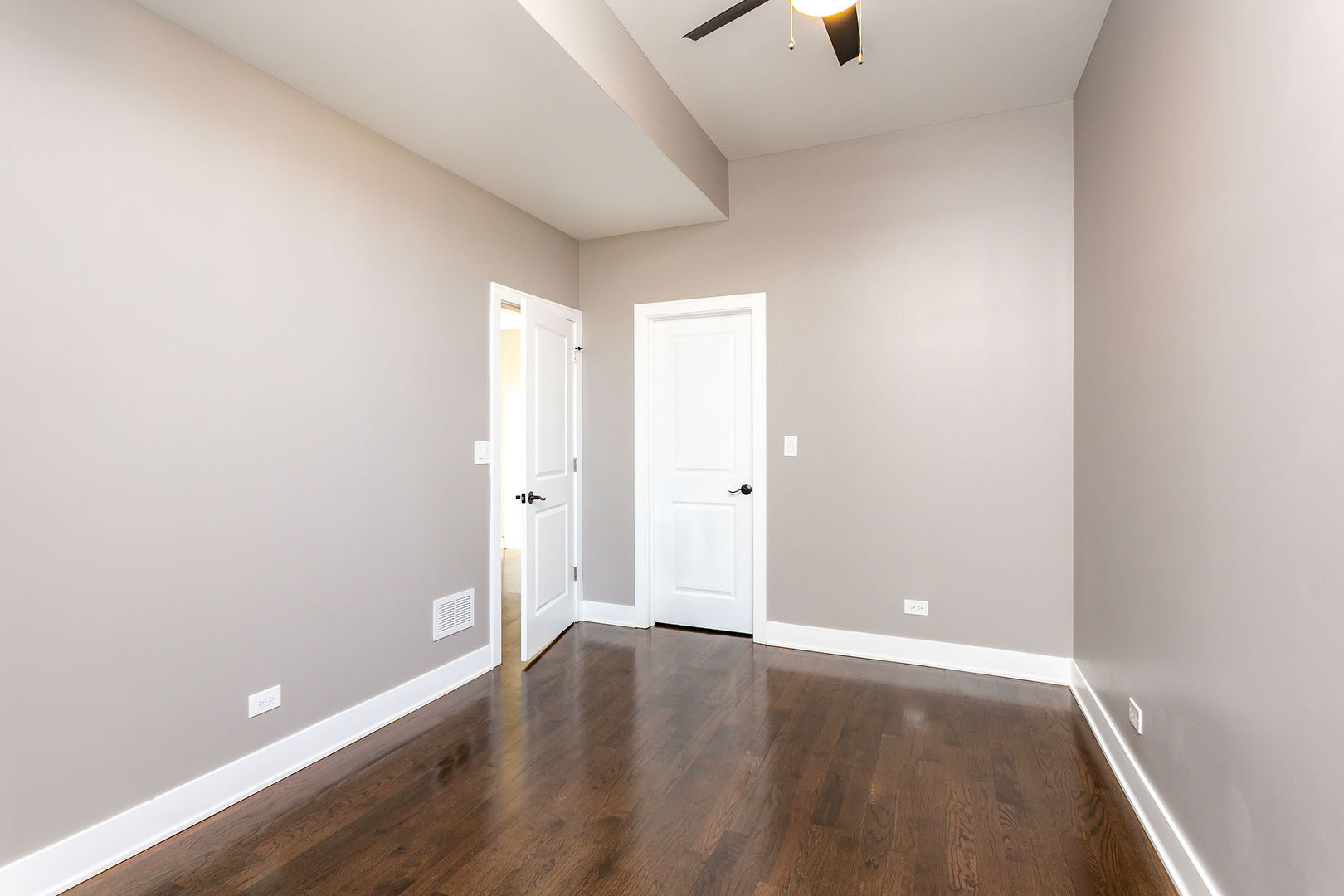 3617 West Cermak Road Chicago, IL 60623 - Photo 12 of 26