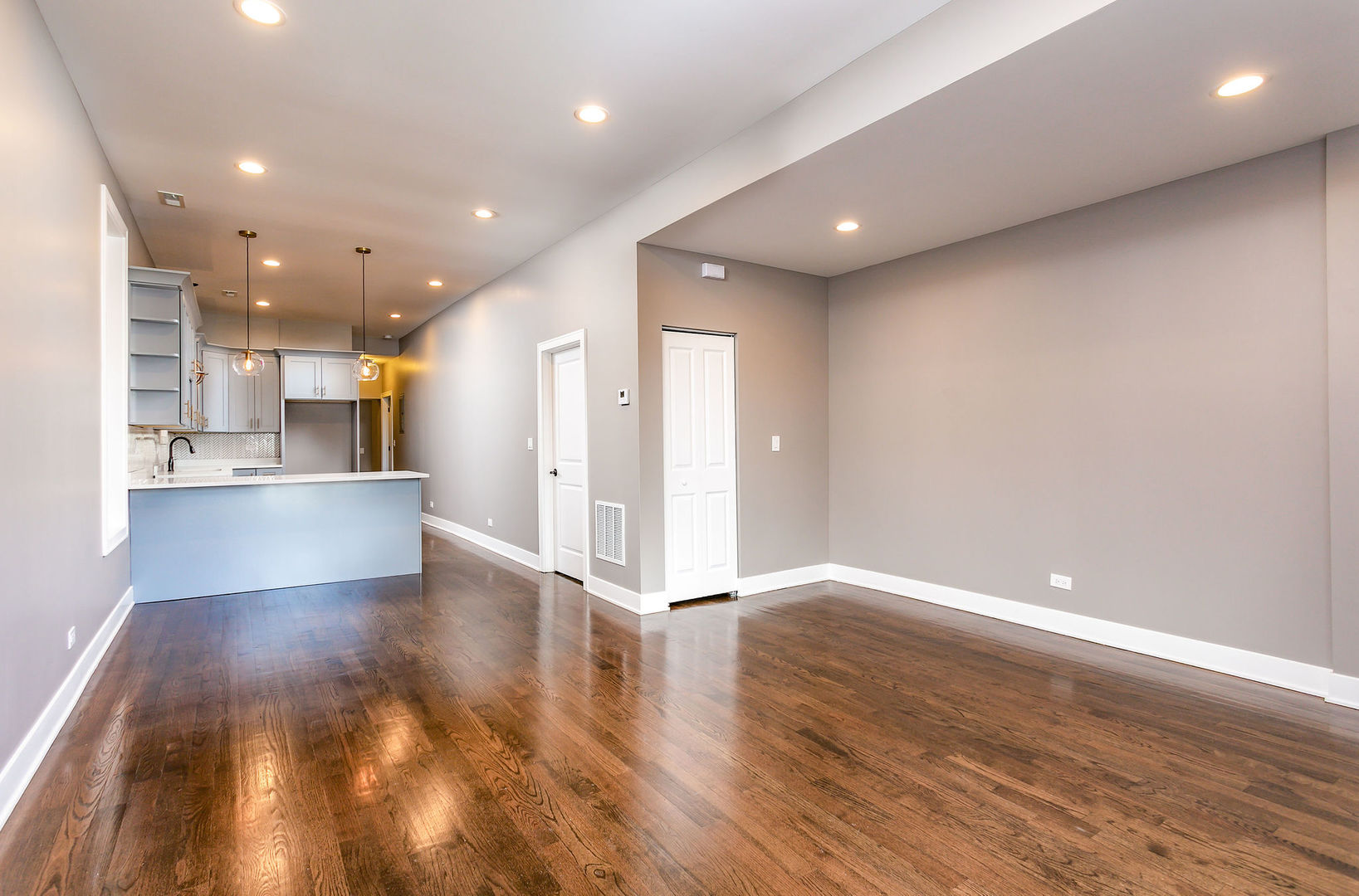 3617 West Cermak Road Chicago, IL 60623 - Photo 3 of 26