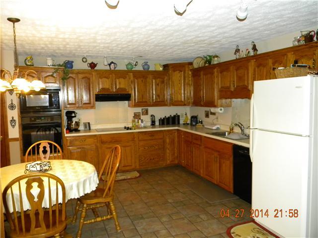 5036 Charles Dorris Road Springfield, TN 37172 - Photo 5 of 16