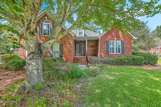 $475,000 | 301 Bellerive Lane, Summerville, SC 29483