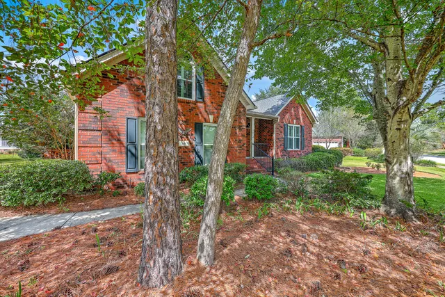 $475,000 | 301 Bellerive Lane, Summerville, SC 29483