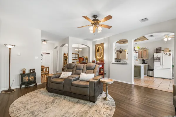 $425,000 | 1515 Crescent Woods, San Antonio, TX 78258